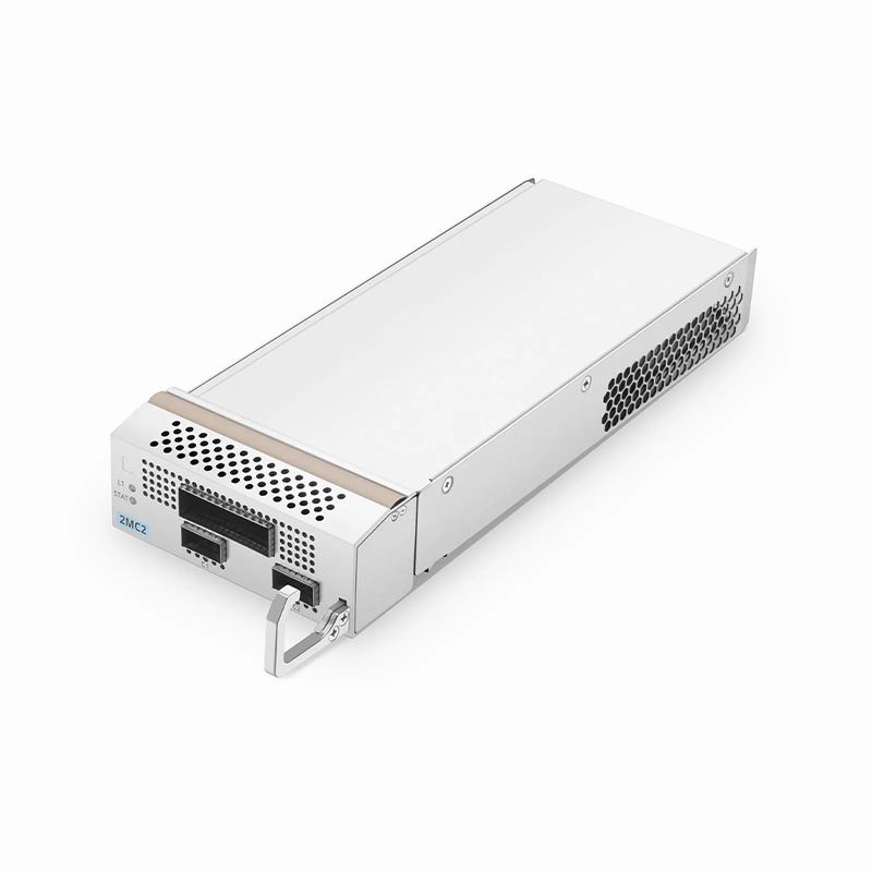 SFPS D7000 2MC2, 2 x 100G QSFP28 to 1 x 200G CFP2 OTN Muxponder for D7000 Managed Chassis