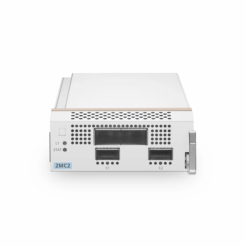 SFPS D7000 2MC2, 2 x 100G QSFP28 to 1 x 200G CFP2 OTN Muxponder for D7000 Managed Chassis