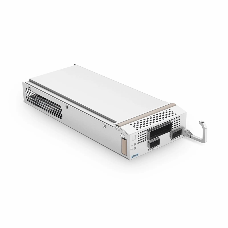SFPS D7000 2MC2, 2 x 100G QSFP28 to 1 x 200G CFP2 OTN Muxponder for D7000 Managed Chassis