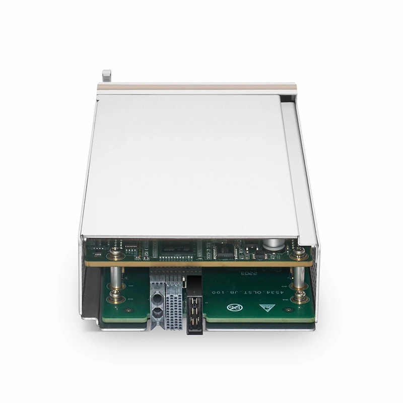 SFPS D7000 2MC2, 2 x 100G QSFP28 to 1 x 200G CFP2 OTN Muxponder for D7000 Managed Chassis