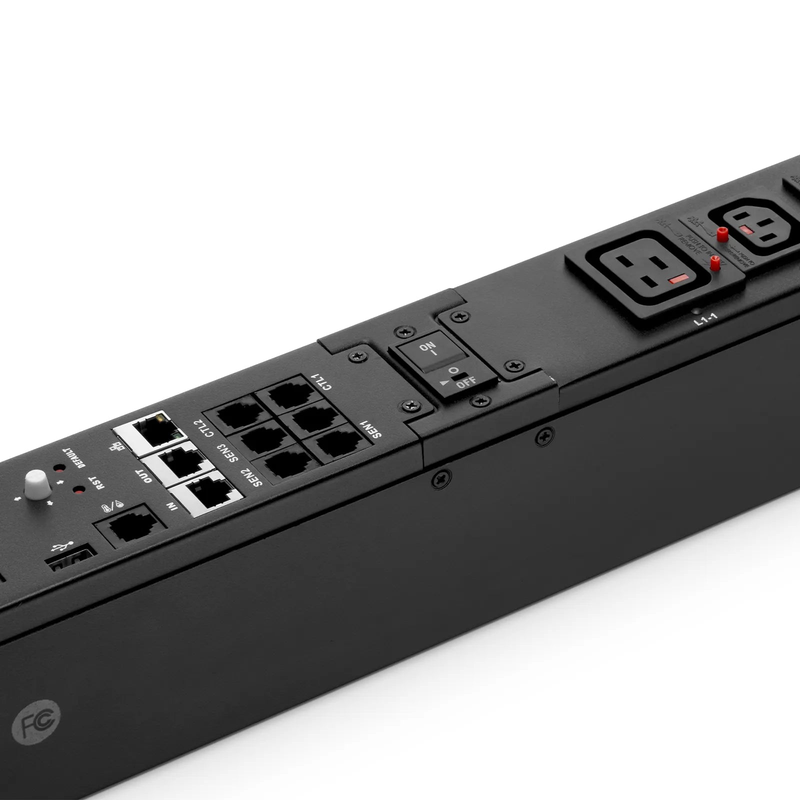 SFPS 7.20kW Single-Phase 30A/240V Switched Rack PDU, 21 x C13 & 3 x C19 Outlets, NEMA L6-30P Plug, 10ft Cord, 0U Vertical