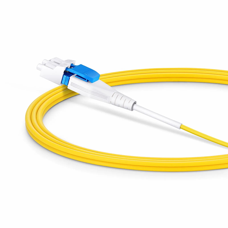 SFPS 2m (7ft) Fiber Patch Cable, 4 Fibers, 2 x CSA UPC Duplex to 2 x LC UPC Duplex Flat Clip Uniboot, Single Mode (OS2), Riser (OFNR), 2.0mm, Yellow, for 200/400/800G Network Connection