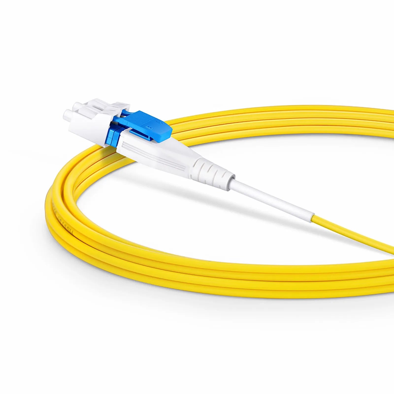 SFPS 3m (10ft) Fiber Patch Cable, 4 Fibers, 2 x CSA UPC Duplex to 2 x LC UPC Duplex Flat Clip Uniboot, Single Mode (OS2), Riser (OFNR), 2.0mm, Yellow, for 200/400/800G Network Connection