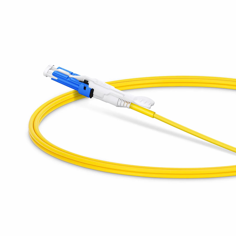 SFPS 1m (3ft) Fiber Patch Cable, 2 Fibers, CSA UPC Duplex to LC UPC Duplex Flat Clip Uniboot, Single Mode (OS2), Riser (OFNR), 2.0mm, Yellow, for 200/400G Network Connection